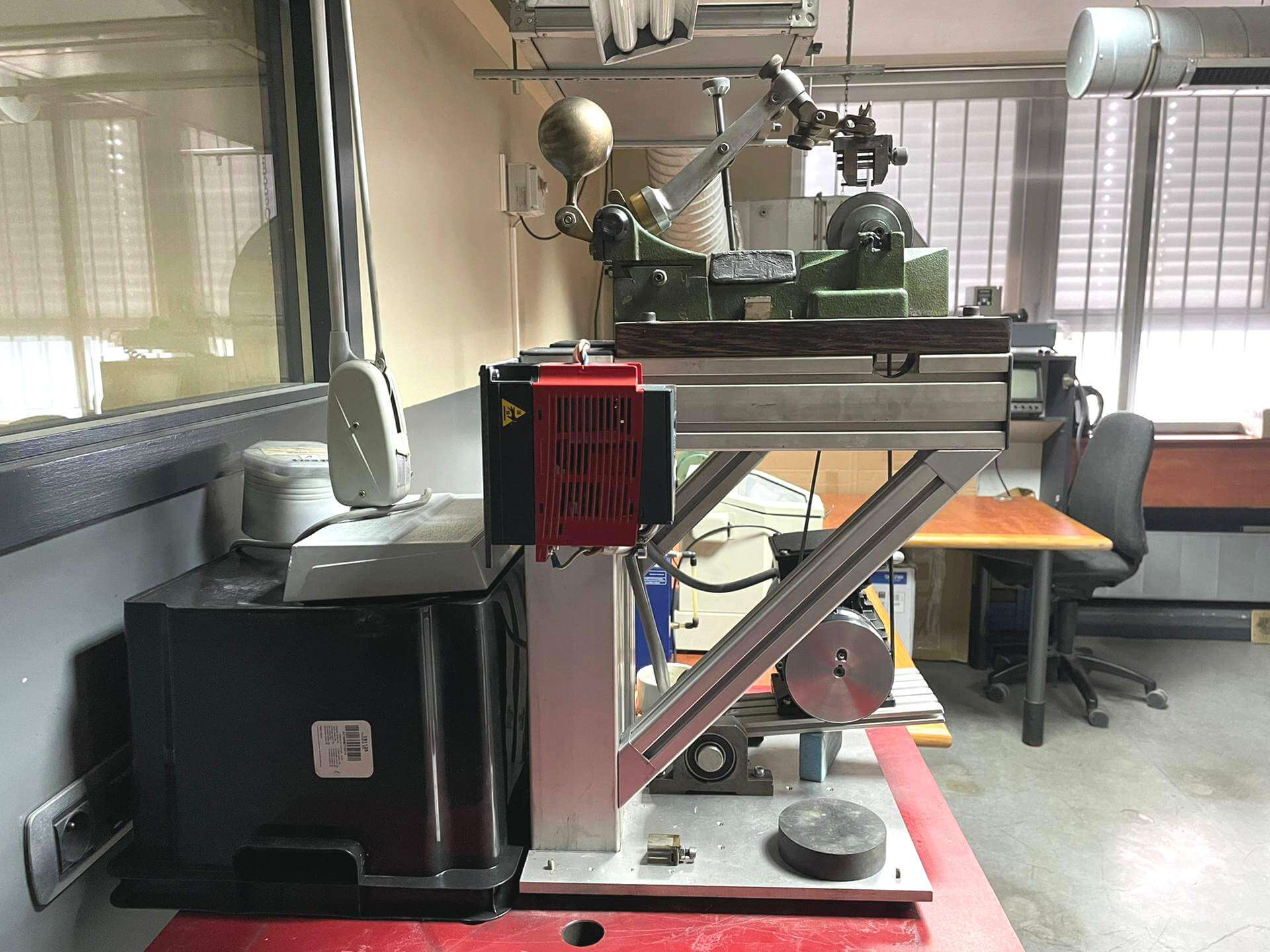 Polishing Table for Diamonds